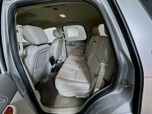 Used 2013 Chevrolet Tahoe LT w/ Luxury Package image 24