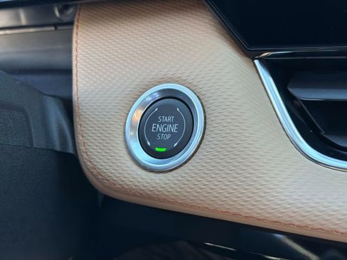 New 2026 Chevrolet Equinox ACTIV w/ Convenience Package III image 31