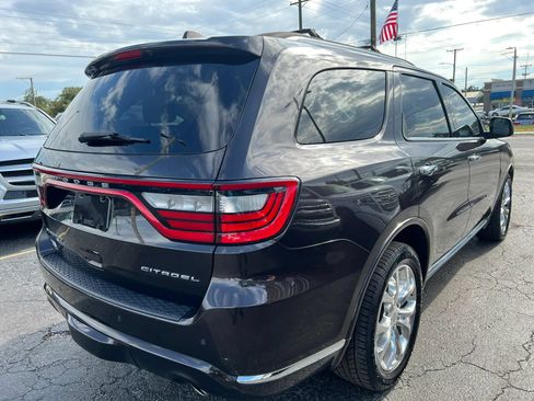 Used 2017 Dodge Durango Citadel w/ Technology Group RWD image 5