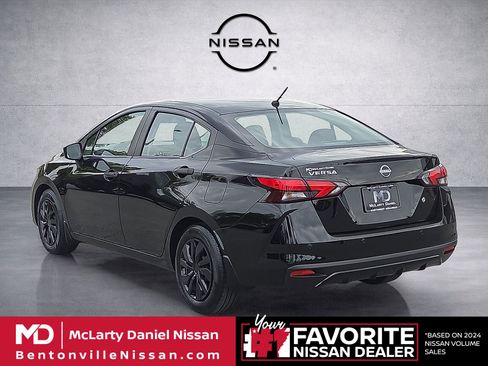 Used 2024 Nissan Versa S w/ Trunk Package FWD image 4