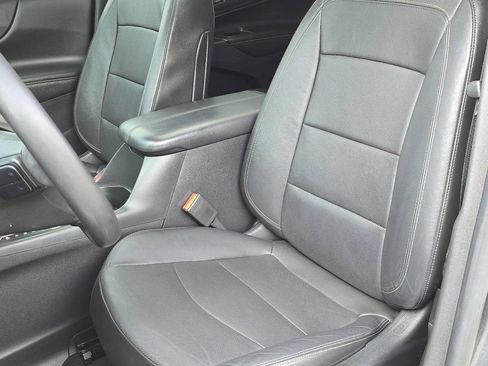 Used 2020 Chevrolet Equinox Premier FWD image 29