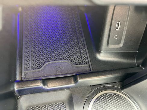 Certified 2023 Mercedes-Benz GLC 300 4MATIC image 25