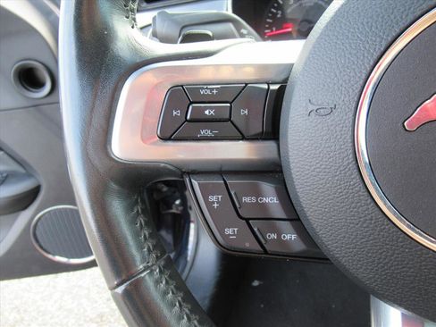 Used 2021 Ford Mustang Premium image 15