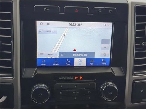 Used 2020 Ford F150 Lariat image 11