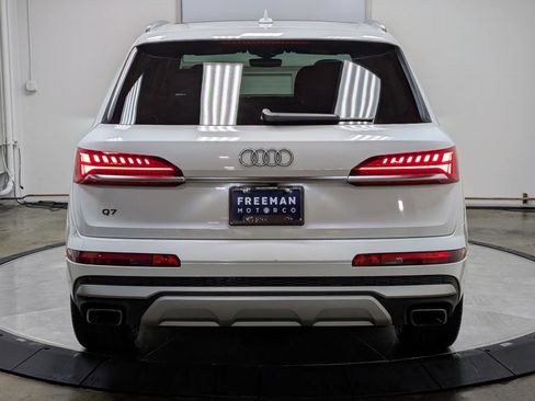 Used 2025 Audi Q7 3.0T Premium Plus image 8