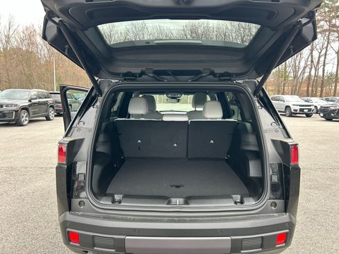 New 2026 Jeep Cherokee Limited AWD/4WD image 31