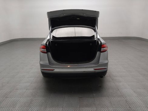 Used 2020 Ford Fusion SE FWD image 29