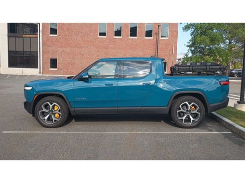 Used 2022 Rivian R1T Adventure AWD/4WD image 3
