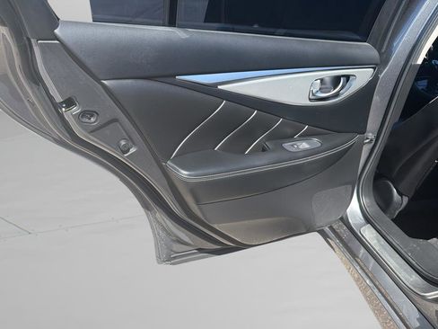 Used 2022 INFINITI Q50 Luxe w/ Cargo Package RWD image 15
