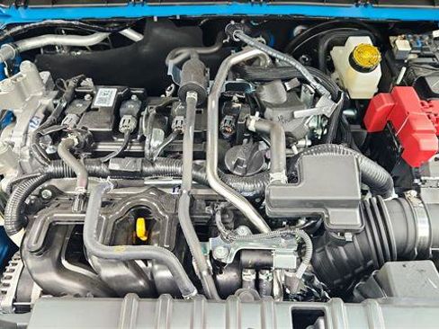 New 2025 Nissan Kicks SR image 28