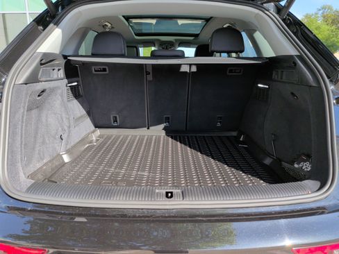 Used 2023 Audi Q5 2.0T Premium w/ Convenience Package image 33