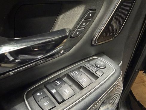 Used 2022 RAM 1500 Limited AWD/4WD image 19