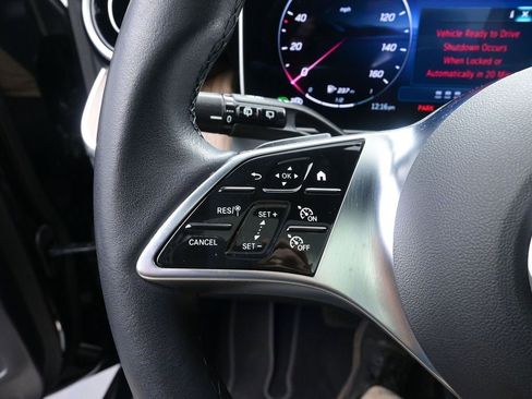 Used 2025 Mercedes-Benz GLC 300 GLC 300 image 14