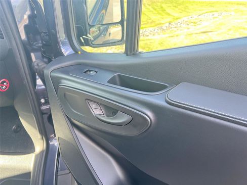 New 2025 Mercedes-Benz Sprinter 2500 image 26