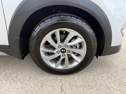 Used 2017 Hyundai Tucson SE Plus image 13