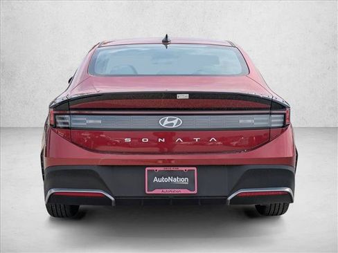 New 2025 Hyundai Sonata SE FWD image 7