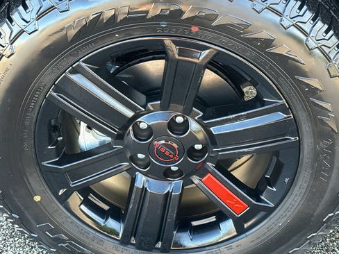 New 2026 Nissan Rogue SV AWD/4WD image 9