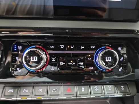New 2026 GMC Sierra 1500 AT4X w/ LPO, Black Badging Package AWD/4WD image 20