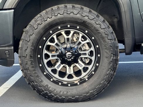 Used 2022 GMC Sierra 2500 Denali w/ Denali Ultimate Package image 36