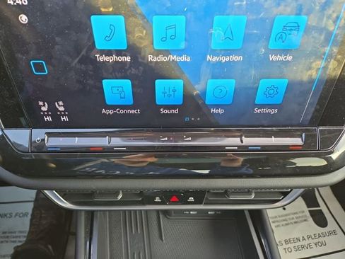 Used 2025 Volkswagen Atlas SEL image 24