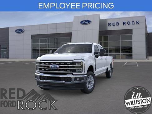 New 2026 Ford F350 XLT w/ XLT Premium Package AWD/4WD image 3