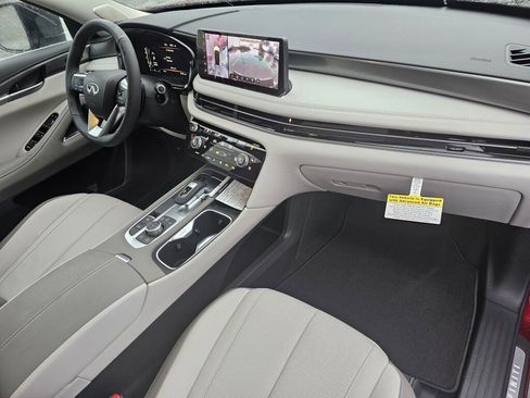 New 2026 INFINITI QX60 Luxe image 13