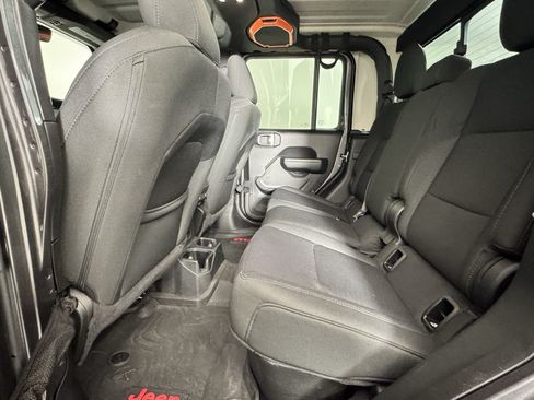 Used 2022 Jeep Gladiator Sport AWD/4WD image 28