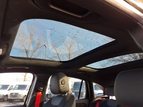 Used 2025 Mercedes-Benz GLA 35 AMG 4MATIC image 12