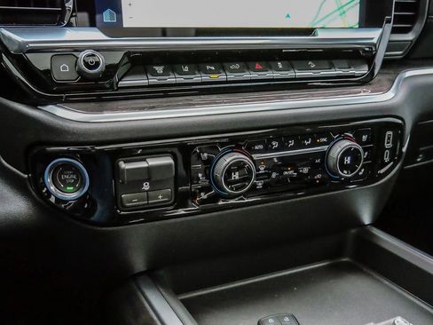 New 2026 Chevrolet Silverado 2500 LTZ w/ LTZ Premium Package AWD/4WD image 33