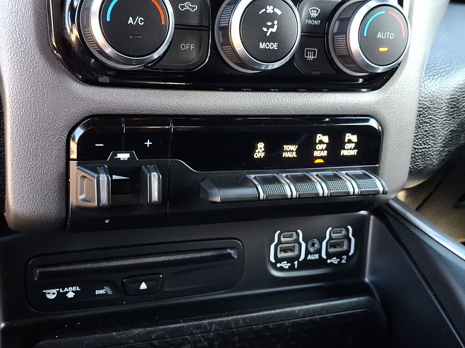 Used 2019 RAM 1500 Big Horn AWD/4WD image 28