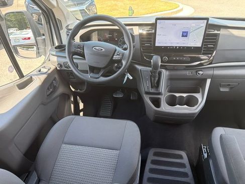 Used 2025 Ford Transit 350 XLT RWD image 21