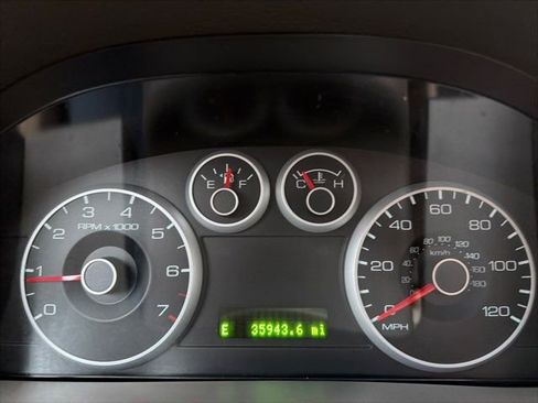 Used 2009 Ford Fusion SEL image 15