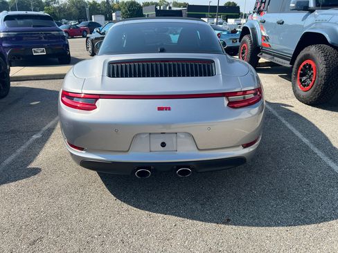 Used 2017 Porsche 911 Targa 4S w/ Sport Package AWD/4WD image 6