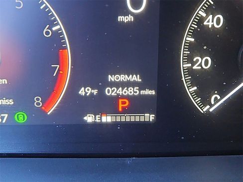 Certified 2025 Honda Pilot TrailSport image 13