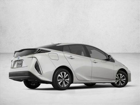 Used 2017 Toyota Prius Prime Advanced image 10