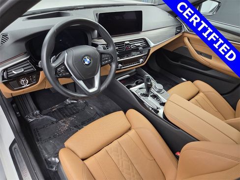 Certified 2022 BMW 540i w/ Premium Package image 26