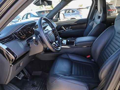 Used 2024 Land Rover Range Rover Sport AWD/4WD image 17