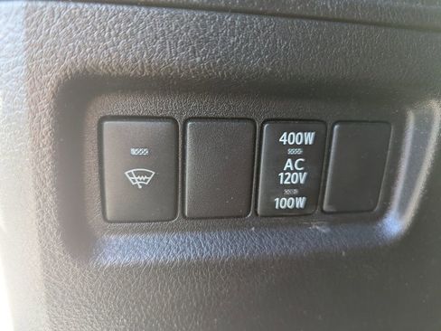 Used 2019 Toyota 4Runner image 22