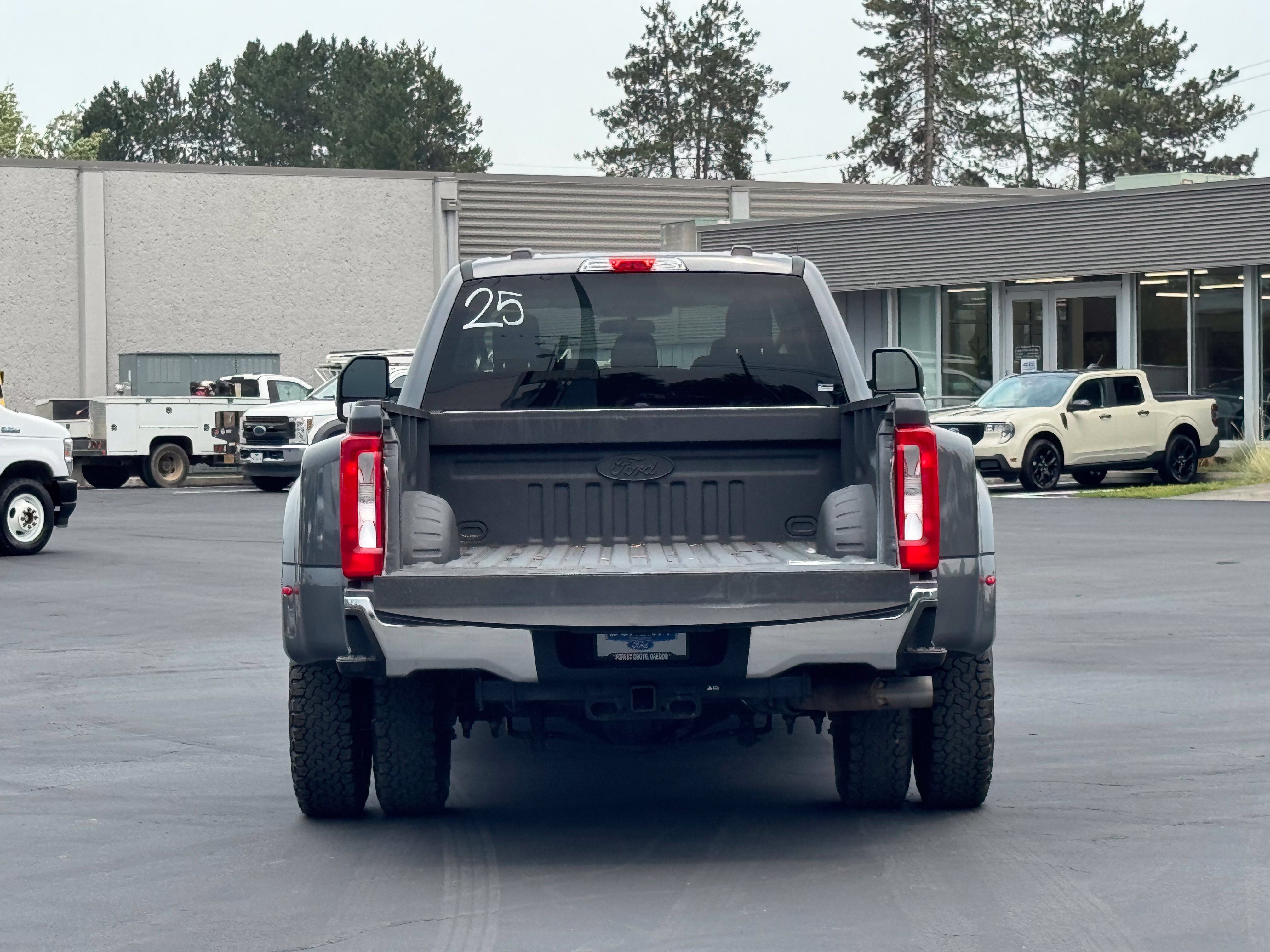 Used 2024 Ford F350 XLT AWD/4WD image 16