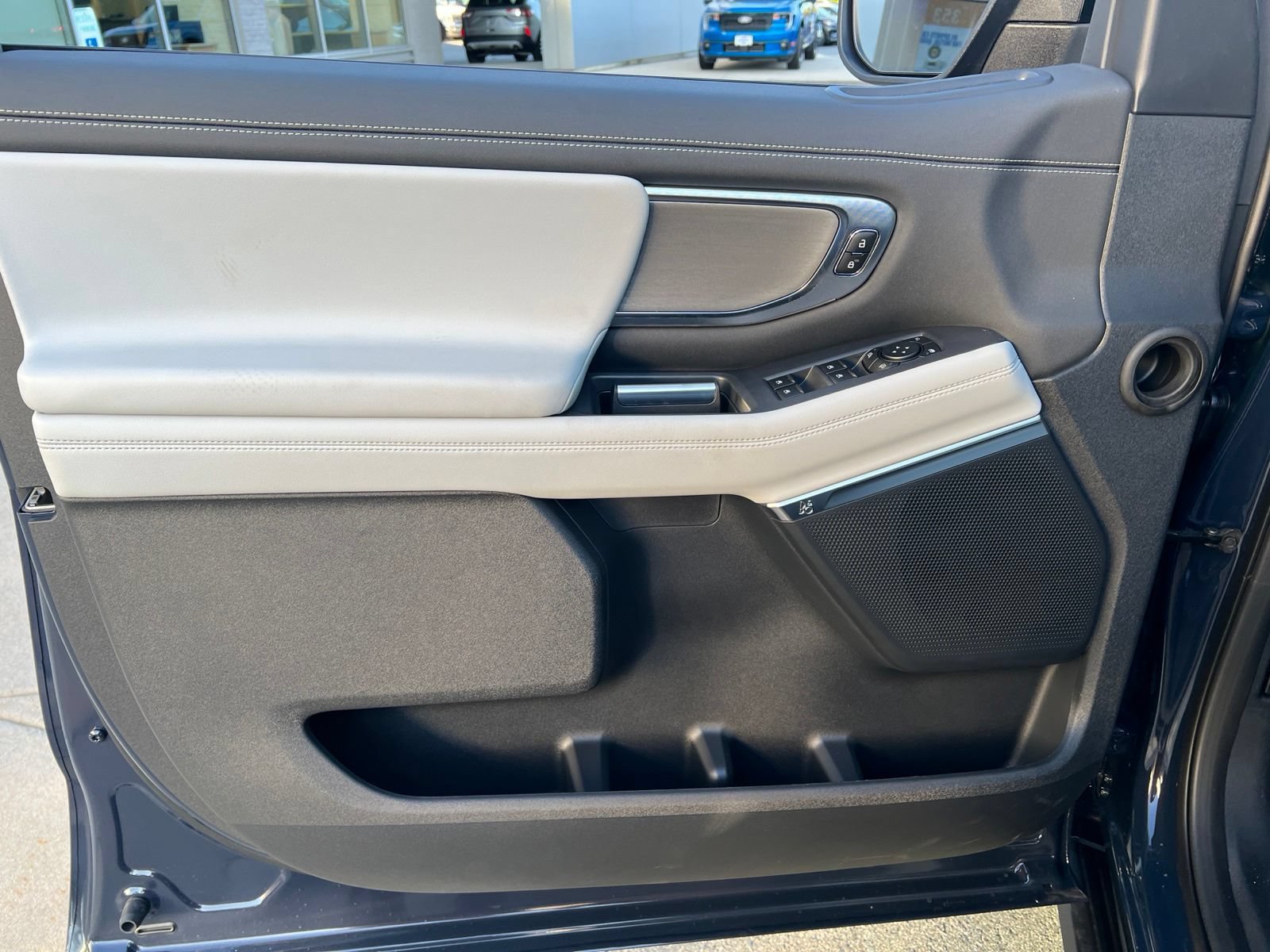 New 2027 Ford Expedition Max Platinum AWD/4WD image 20
