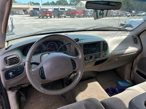Used 2002 Ford F150 XL RWD image 12