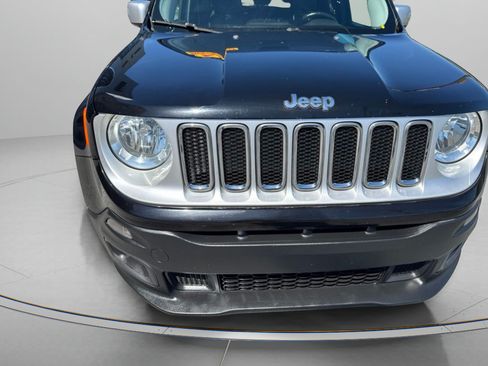 Used 2016 Jeep Renegade Limited FWD image 3