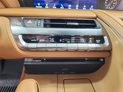 Used 2018 Lexus LC 500 Coupe image 32