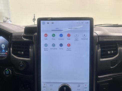 Used 2022 Ford Expedition Max Platinum image 27