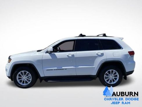 Used 2022 Jeep Grand Cherokee Laredo E AWD/4WD image 4