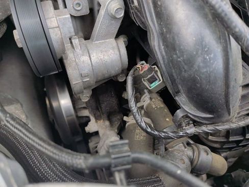 Used 2016 Ford Escape S FWD image 11