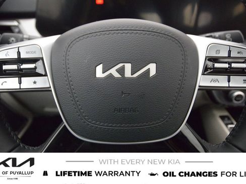 New 2025 Kia Telluride S image 26