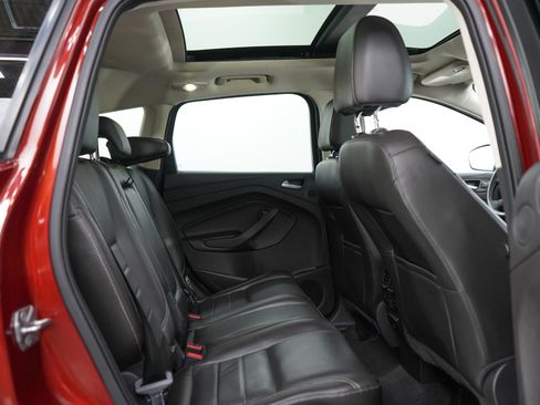 Used 2015 Ford Escape Titanium w/ Equipment Group 301A AWD/4WD image 12