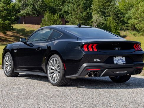 New 2025 Ford Mustang GT Premium image 4