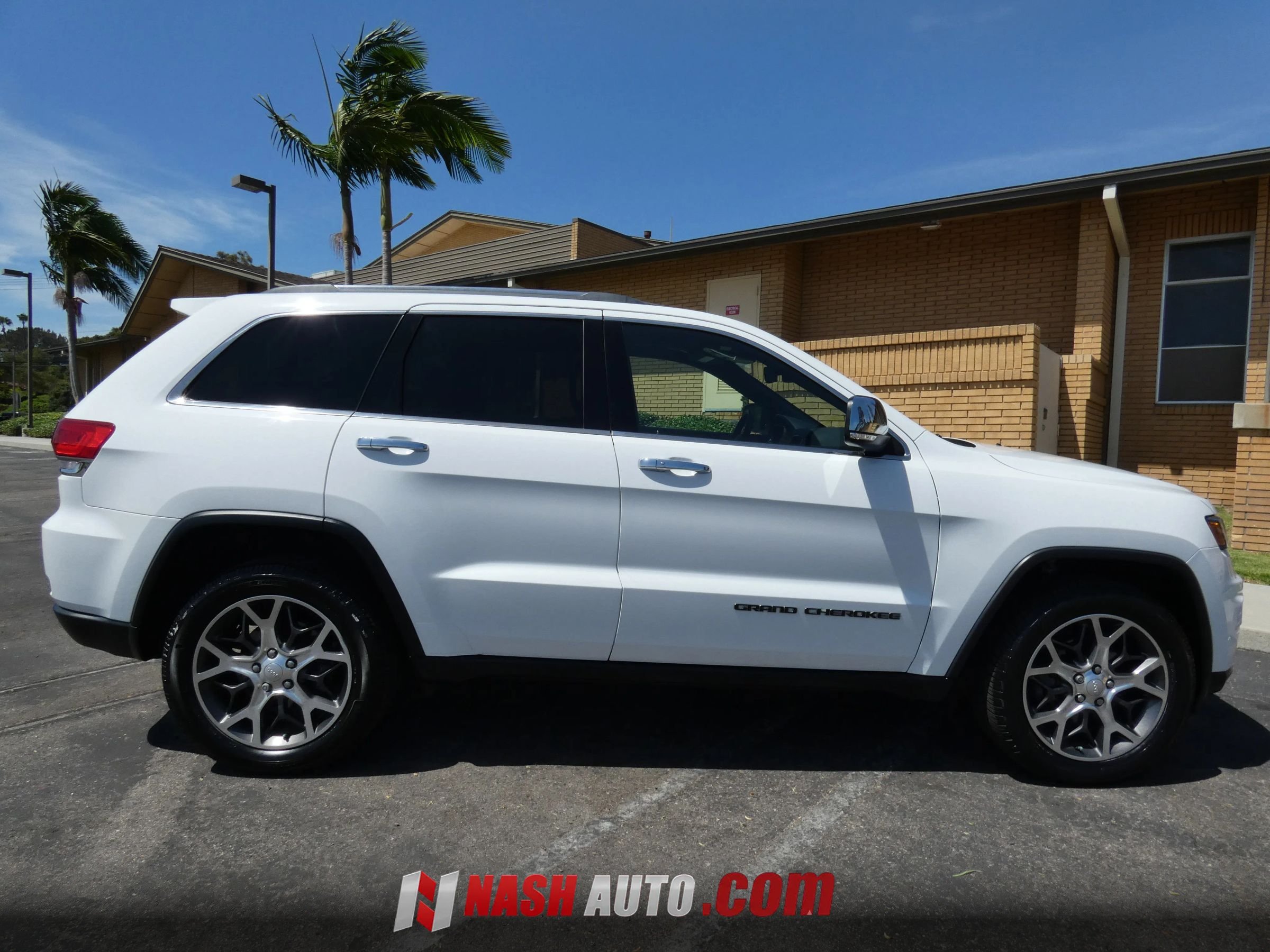 Used 2019 Jeep Grand Cherokee Limited w/ Luxury Group II AWD/4WD image 7